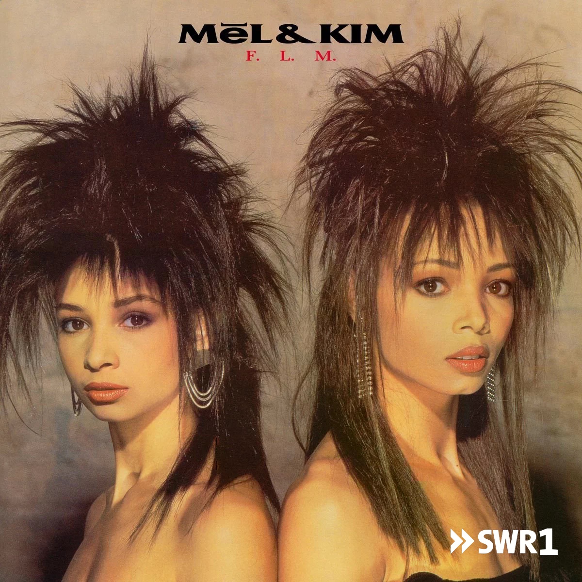 Cover: Showing out (Get fresh at the weekend) – Mel & Kim